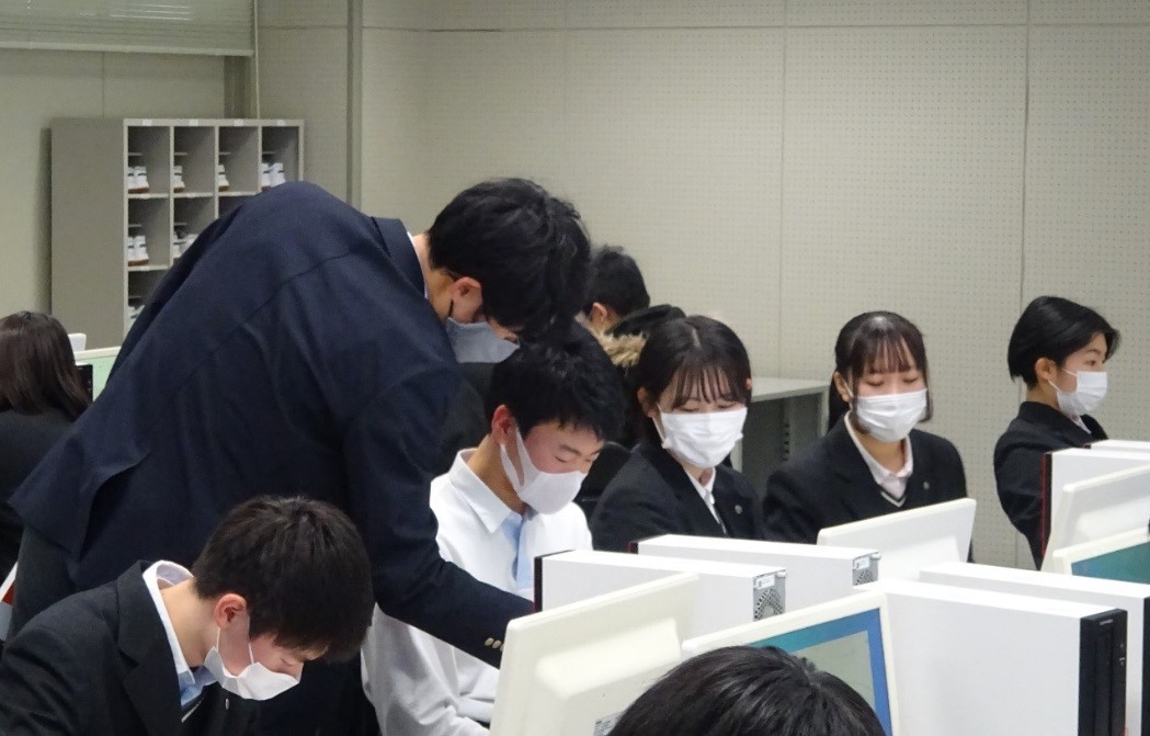 2月9日(火) 2月9日(火)