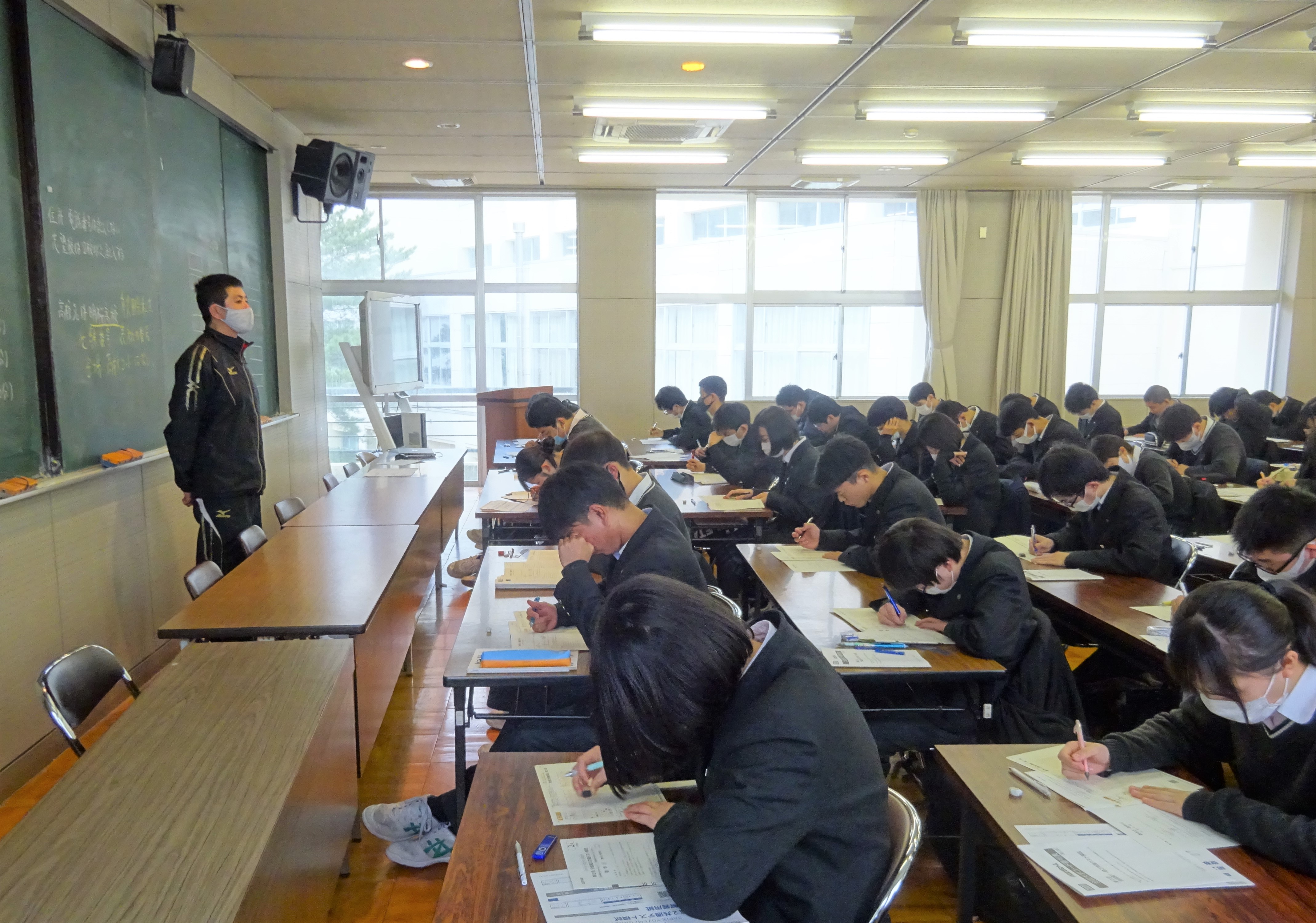 3月8日(月) 3月8日(月)