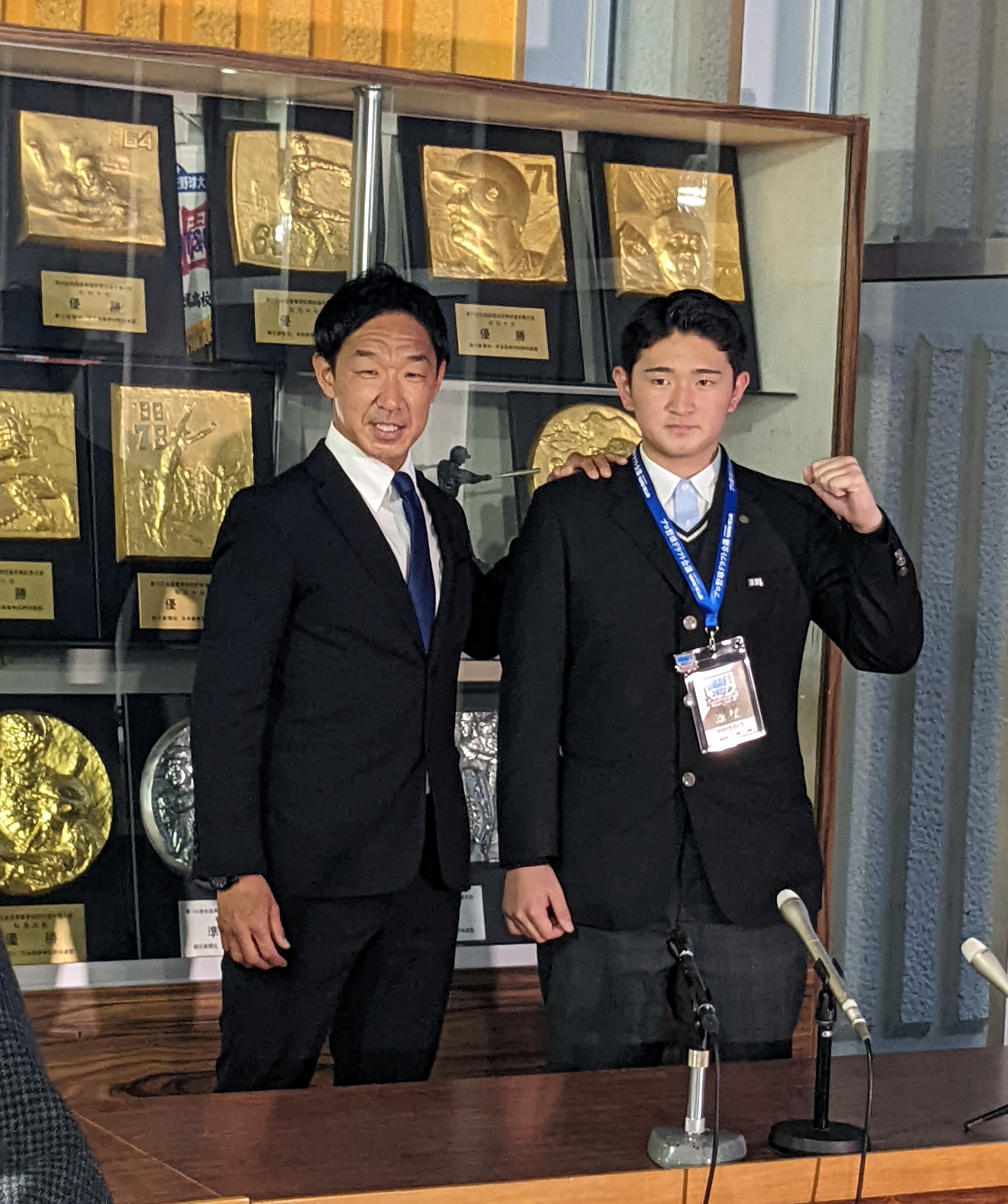 11月10日(木) 11月10日(木)