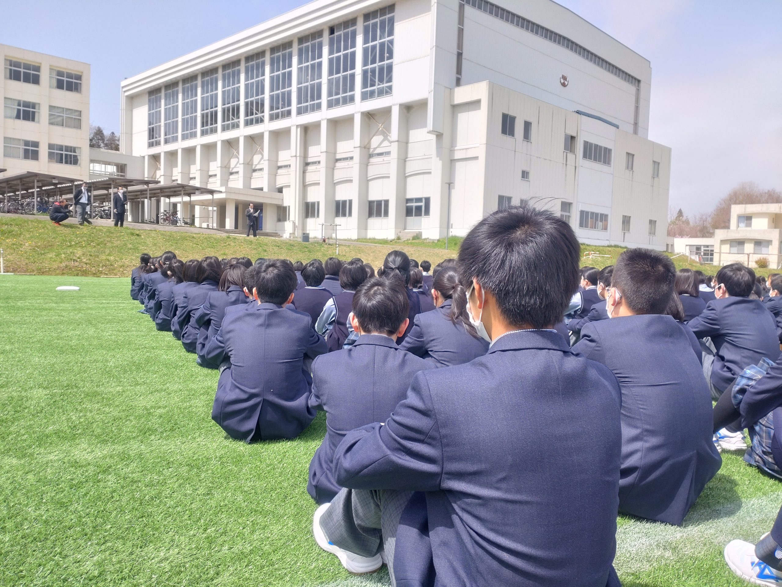 4月13日(木) 4月13日(木)