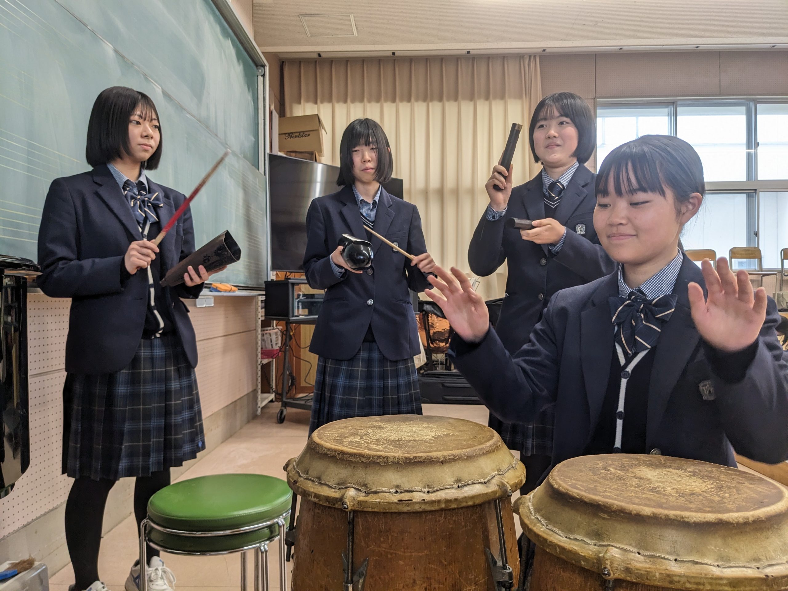 2月1日(木) 2月1日(木)